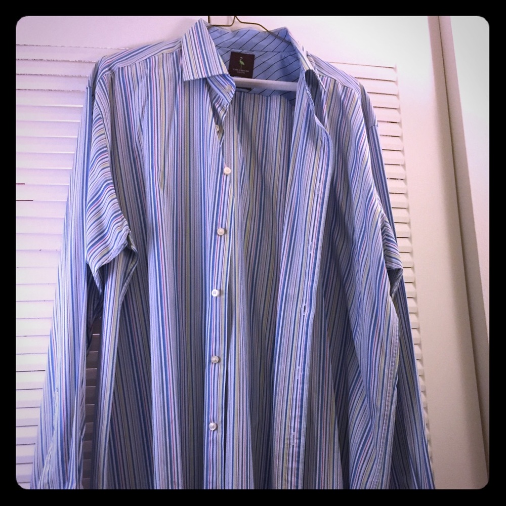 High quality long sleeve dress shirt.