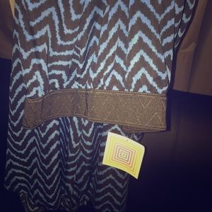 Lularoe NWT Lucy Skirt Black and Blue Chevron