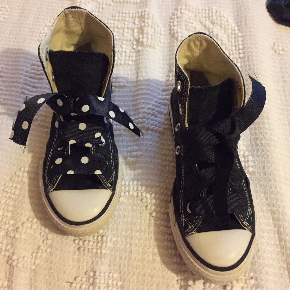 Converse Chuck Taylor (youth) Sneaks
