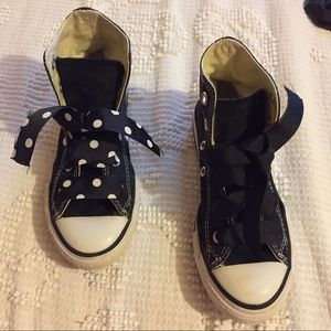Converse Chuck Taylor (youth) Sneaks