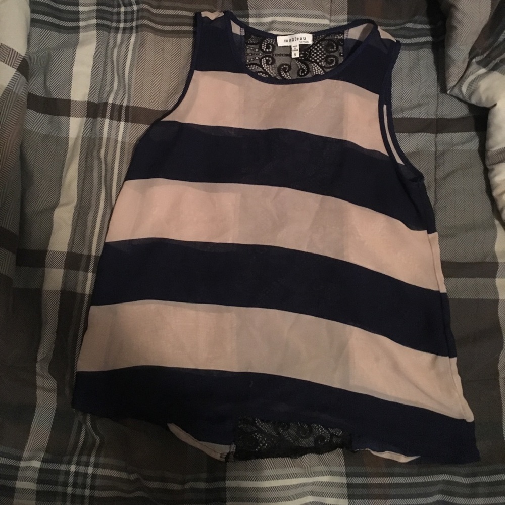 Cream and navy lace tank!