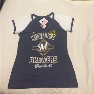 Milwaukee Brewers T shirt Women’s XL BNWT