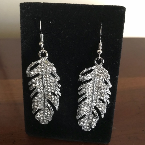 CRYSTAL FEATHER EARRINGS - Picture 3 of 5