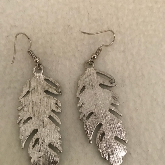 CRYSTAL FEATHER EARRINGS - Picture 5 of 5