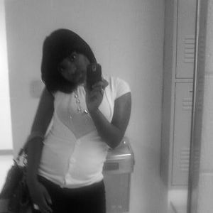 Meet your Posher, Briana