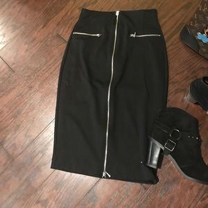 Jennifer Lopez Zipper Skirt