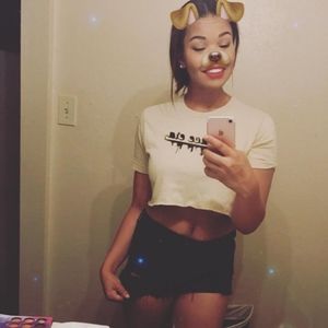 Meet your Posher, Jayde