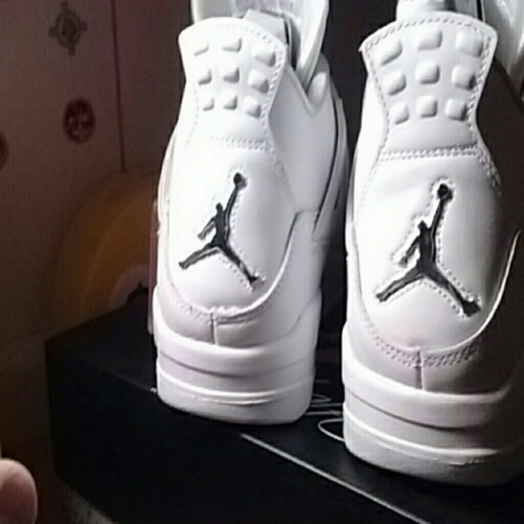 Pure Money 4's - Picture 2 of 3