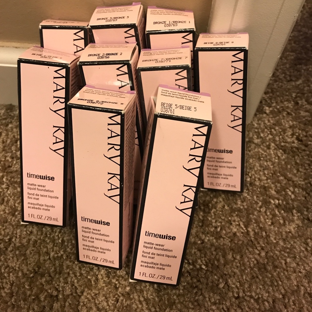 Matte Wear Foundation by MaryKay
