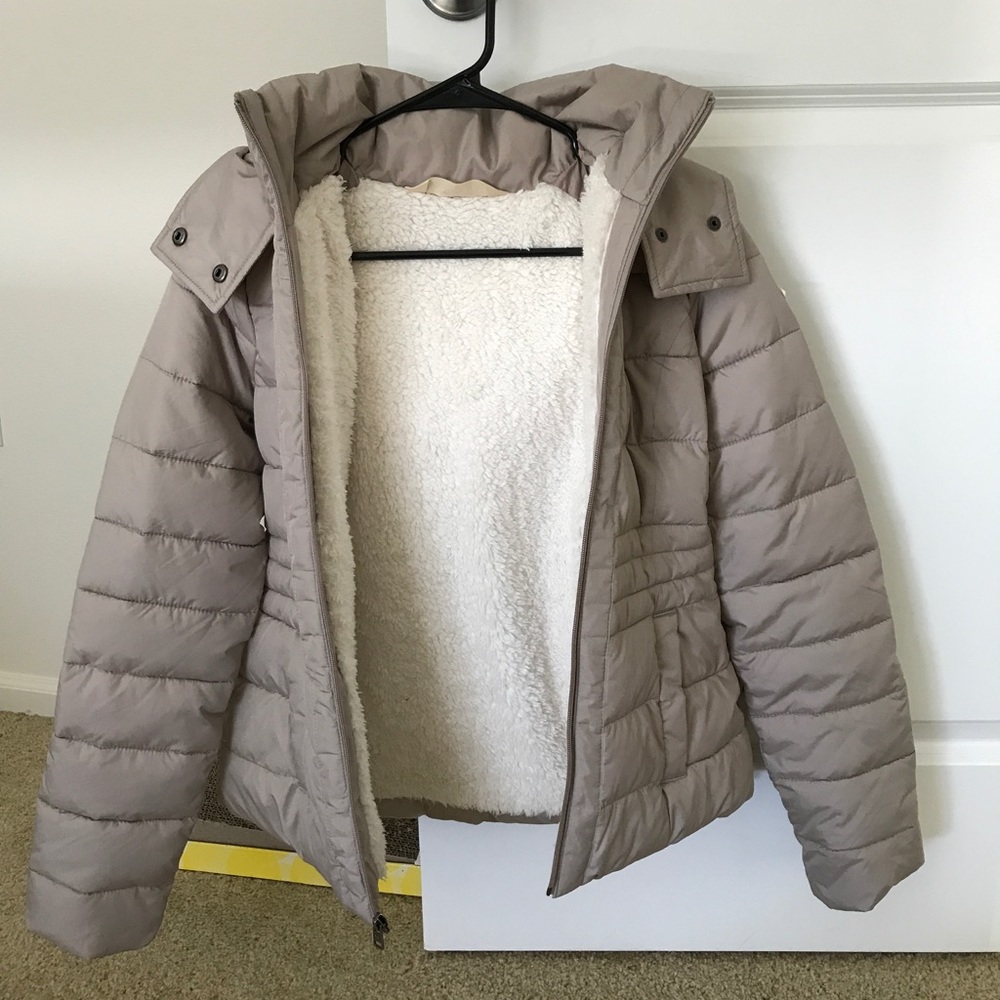 Hollister Girls down jacket lined with fleece