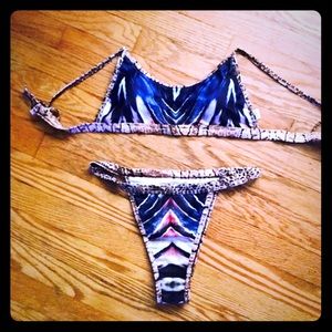 Brand New Brazilian Cut Bikini Tribal sz L (fitsM)