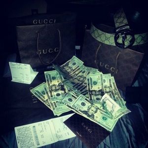 Meet your Posher, Cesar