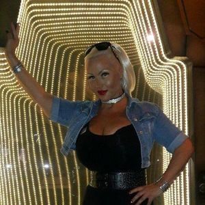 Meet your Posher, Terry