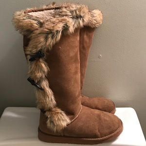 Womens fur lined boots