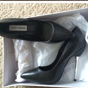 Steve Madden heels!