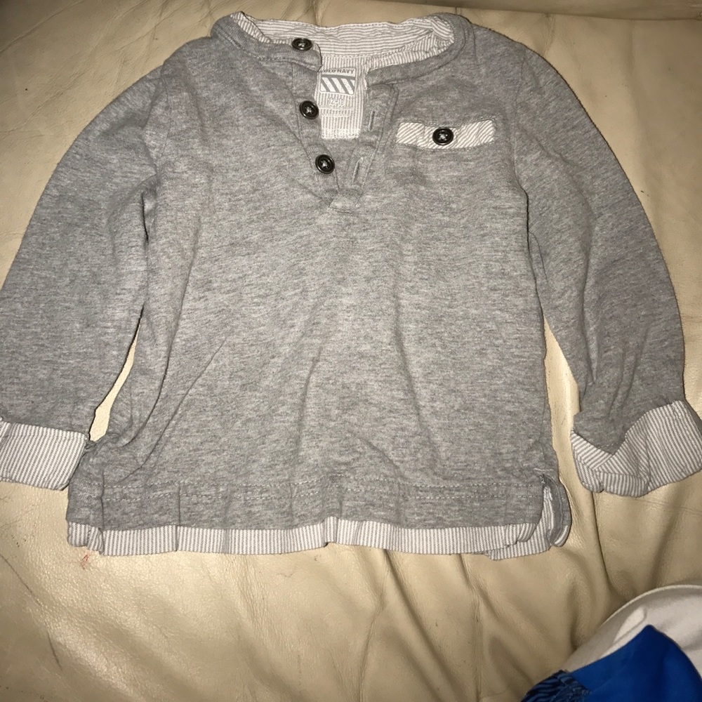 Old navy gray long sleeve