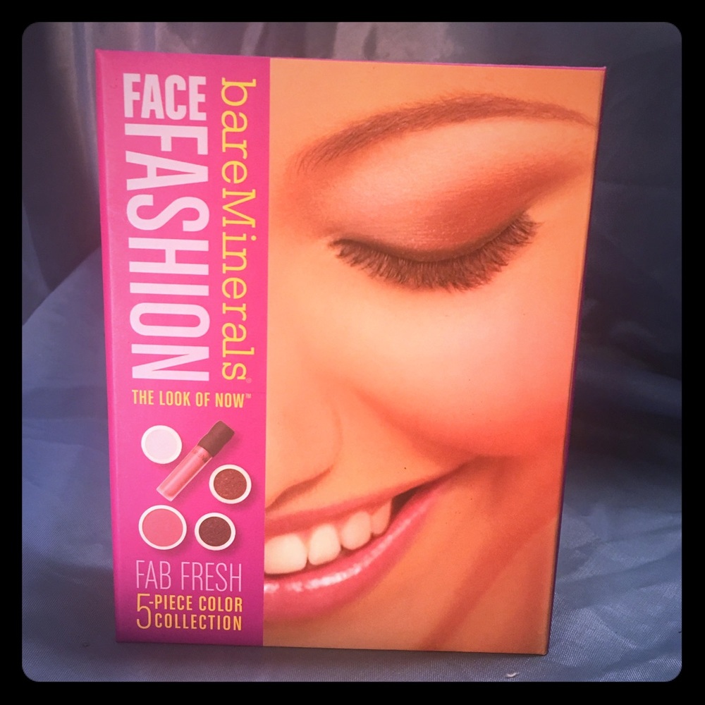 UNOPENED! Bare Minerals Face Fashion makeup box