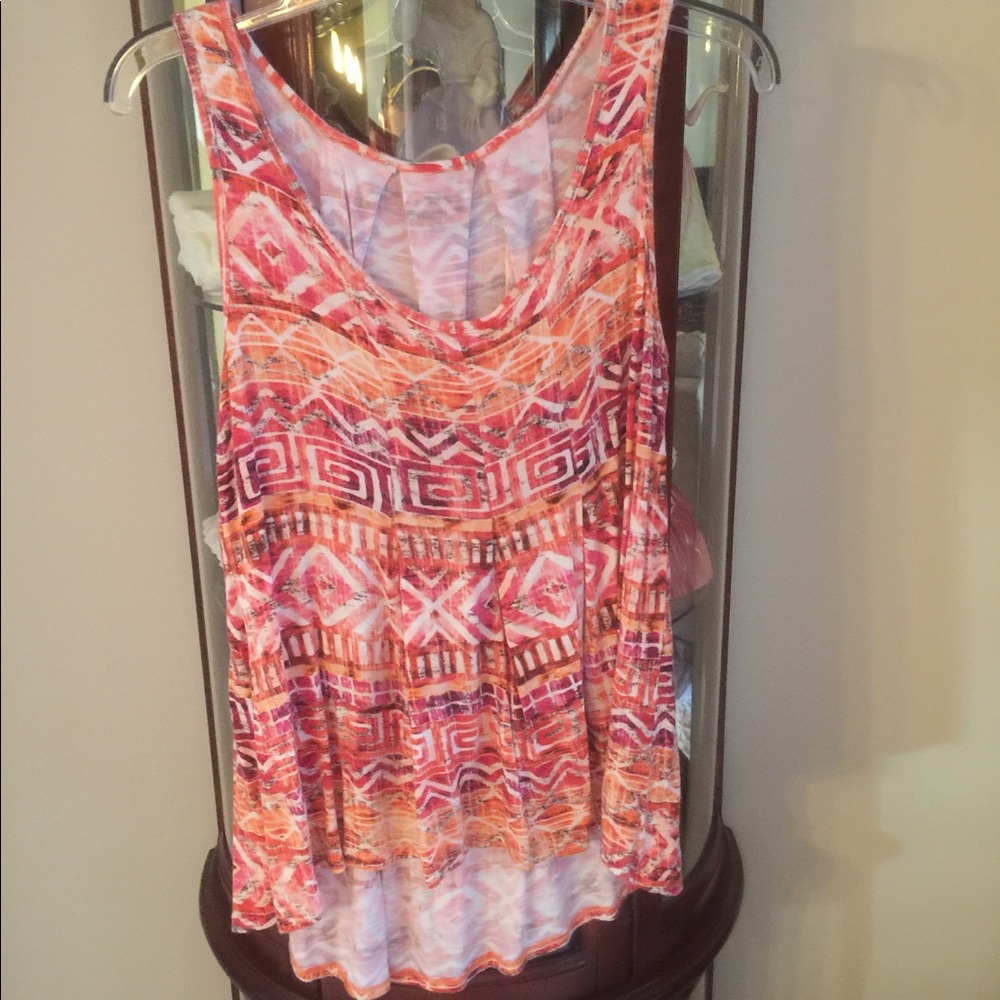 High-Low Sleeveless Tank