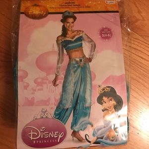 Women's Jasmine Costume