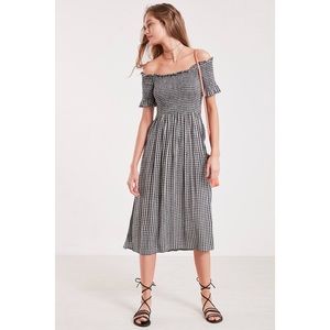UO Picnic Gingham Midi