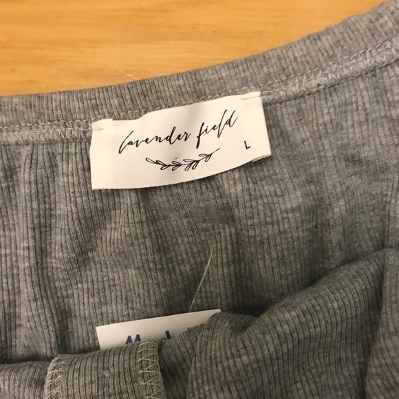 "Lavender Fields" grey off shoulder crop top NWT - Picture 4 of 4