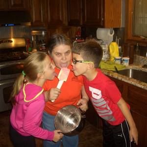 Meet your Posher, Sandy