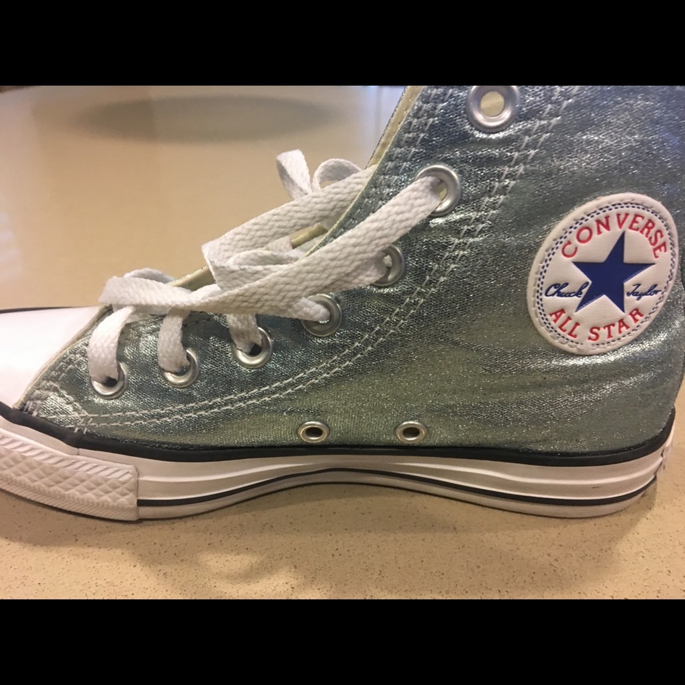 Converse All Stars size 5 shiny blue high tops