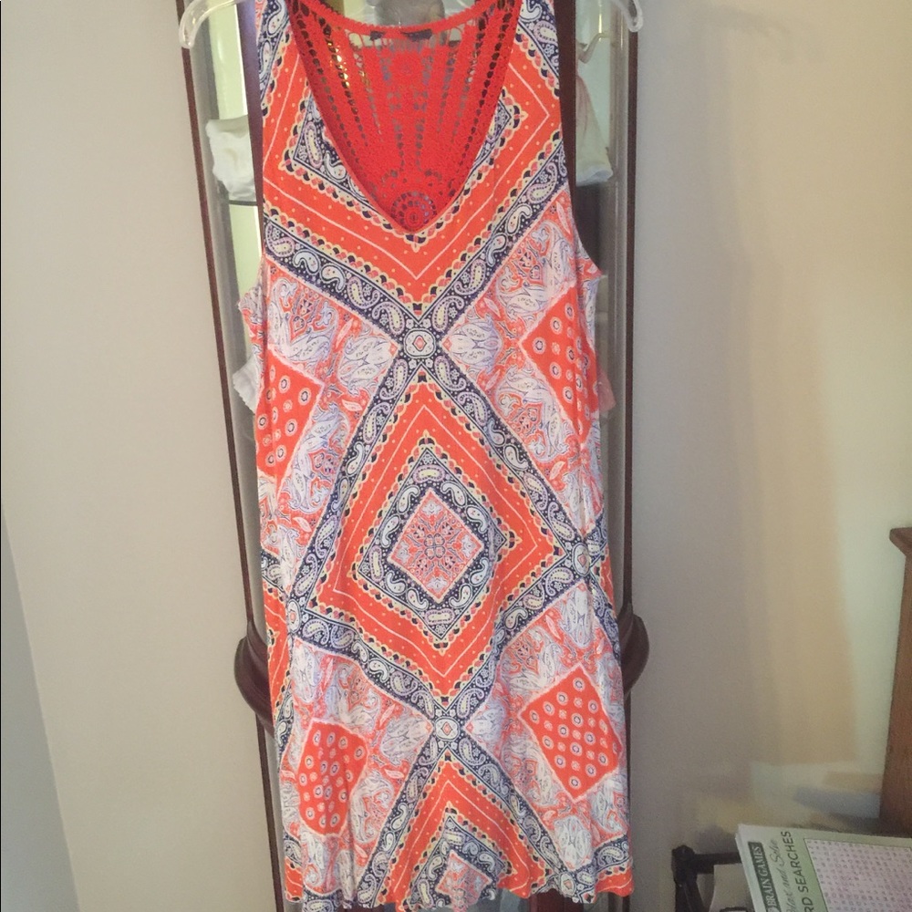 Sleeveless dress (large)