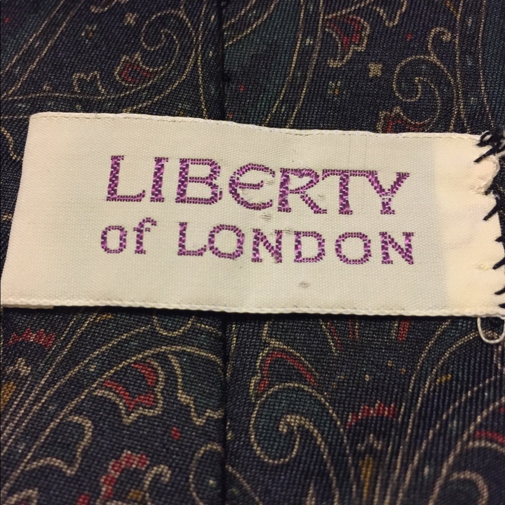 Liberty of London Navy Blue Paisley Pattern Necktie - Picture 3 of 3