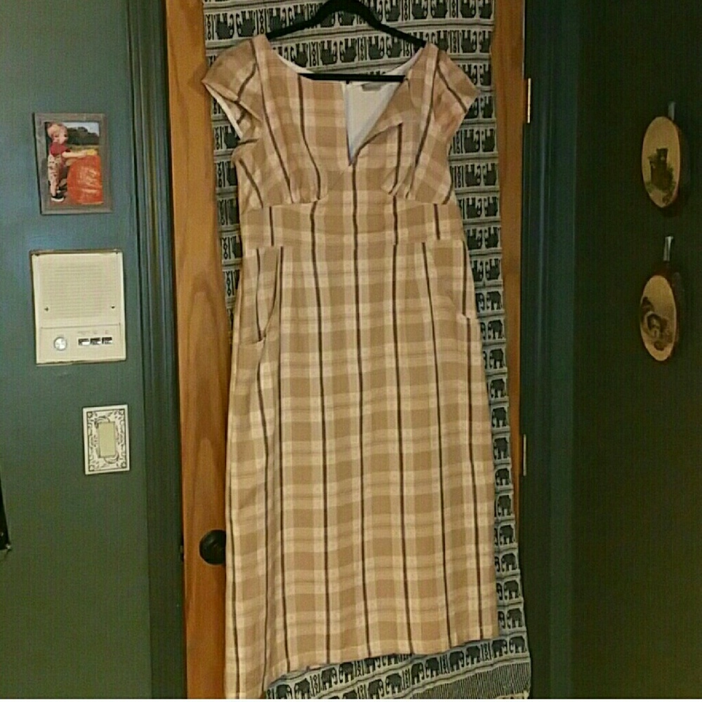 Eshakti dress vintage wiggle style