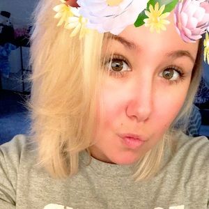 Meet your Posher, Megan