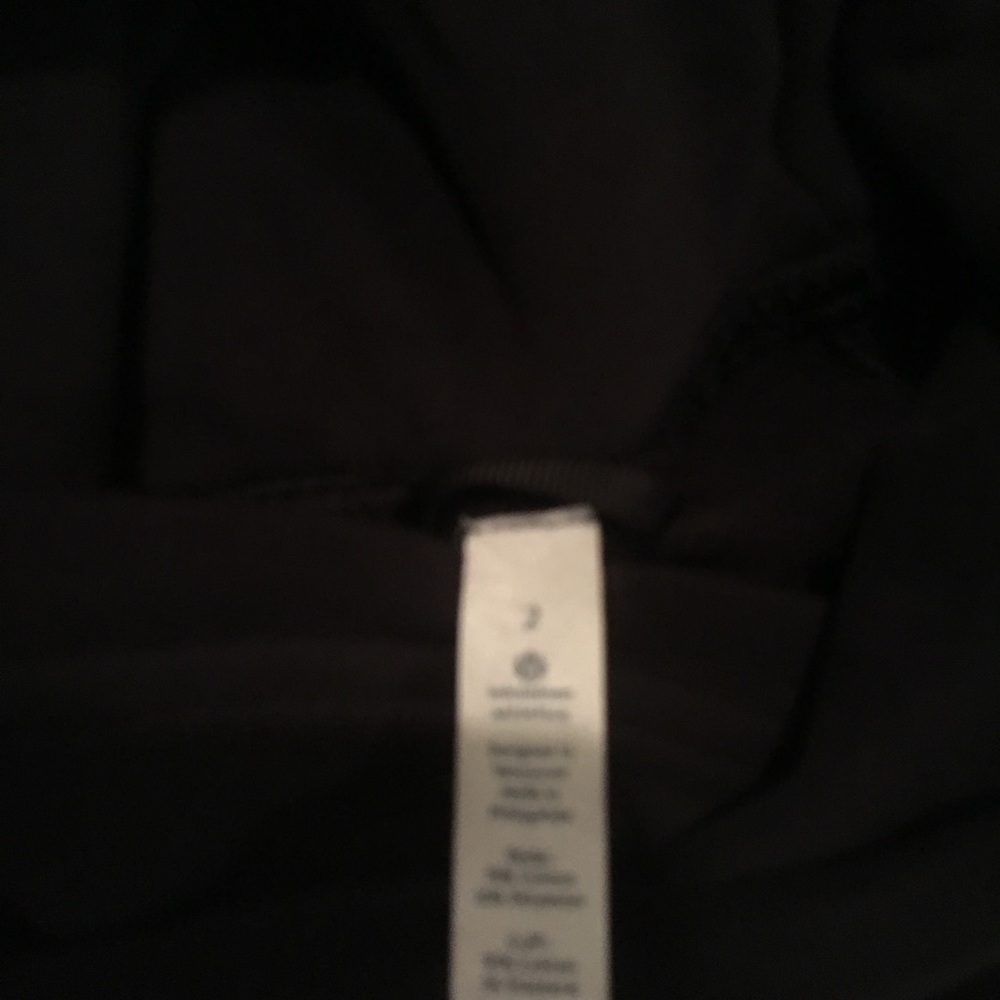 Lululemon Fleece Please Pullover, Size 2, NWT - Picture 3 of 5