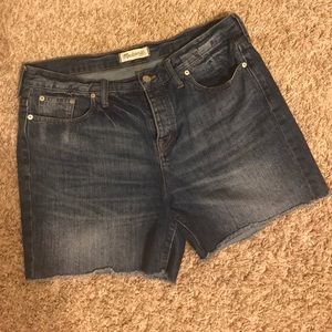 Madewell cut off relaxed fit jean shorts