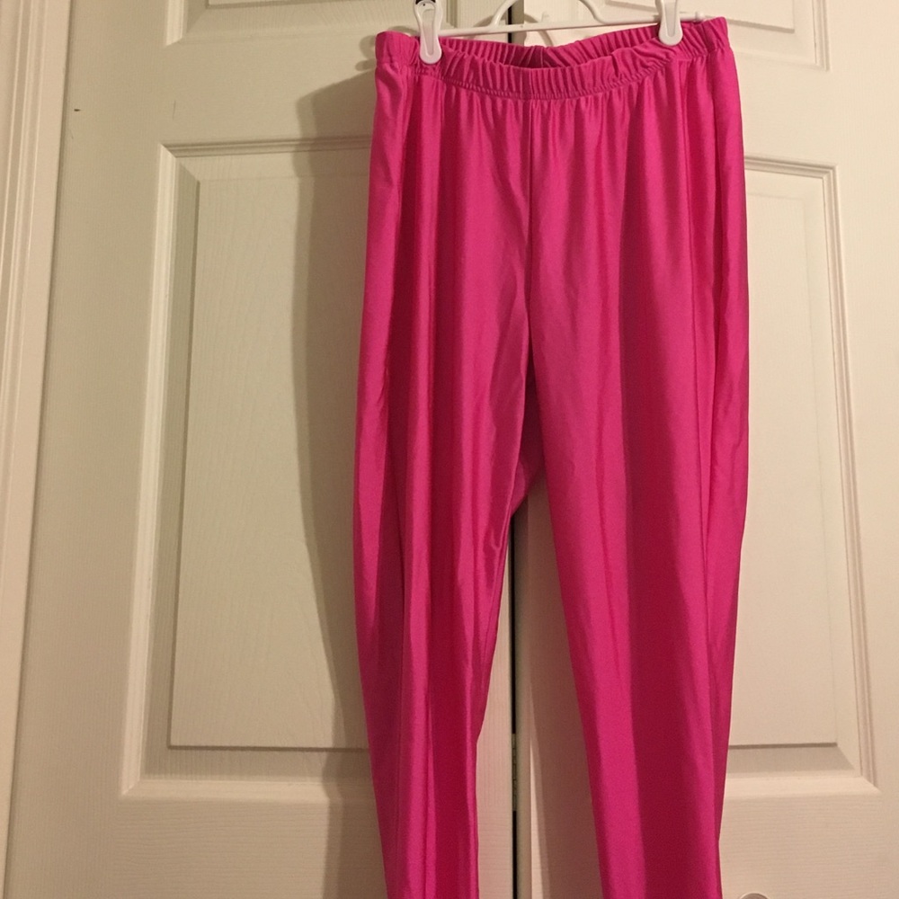 Neon pink spandex leggings
