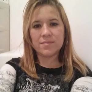 Meet your Posher, Ines