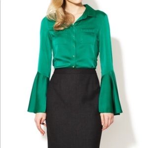 NWT Silk Elie Tahari Green Christmas blouse
