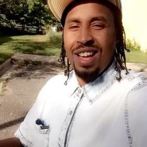 Meet your Posher, Ad