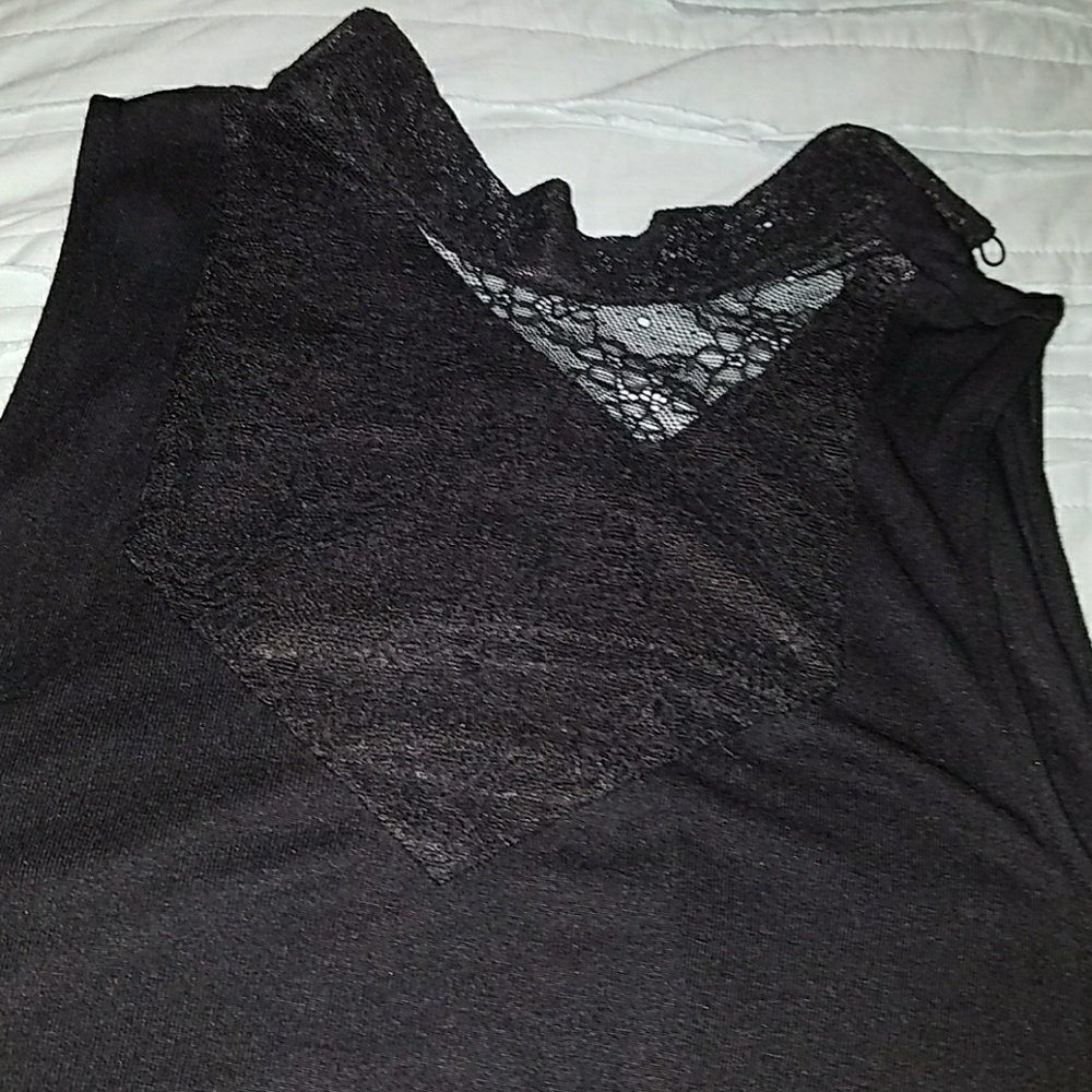 Victoria's Secret black lace collar XS tank