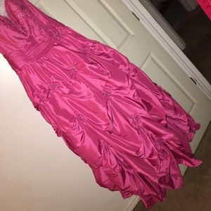 Quince,sweet 16,prom,special event gown