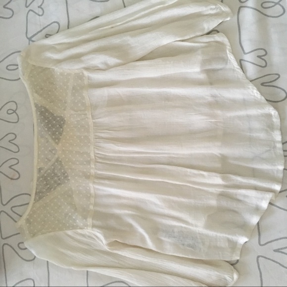 Abercrombie blouse. - Picture 3 of 3