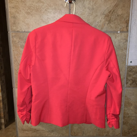 Amanda + Chelsea 3/4 sleeve blazer- red/orange - Picture 2 of 3