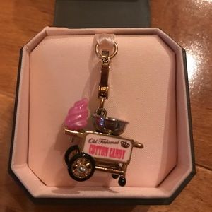 Juicy Couture 💕 cotton candy charm ✨