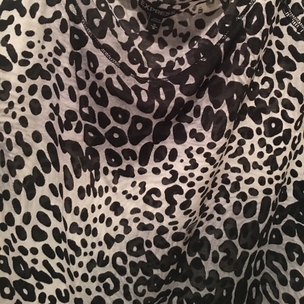 Express Crop Top - Picture 2 of 2