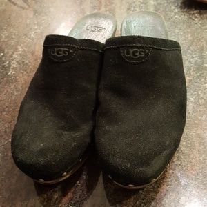 Ugg clogs