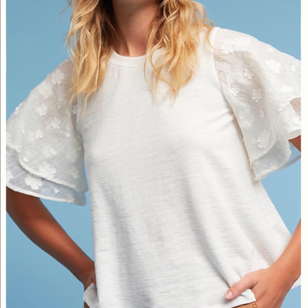 βοΈSALEβοΈAnthropologie Eri + Ali Flutter Sleeve Top - Picture 1 of 7