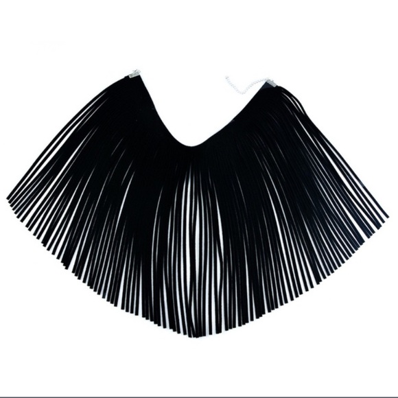 🎀HP 10-11 🎀 Sexy and chic high fashion trend PU leather Jumbo tassel choker - Picture 5 of 7