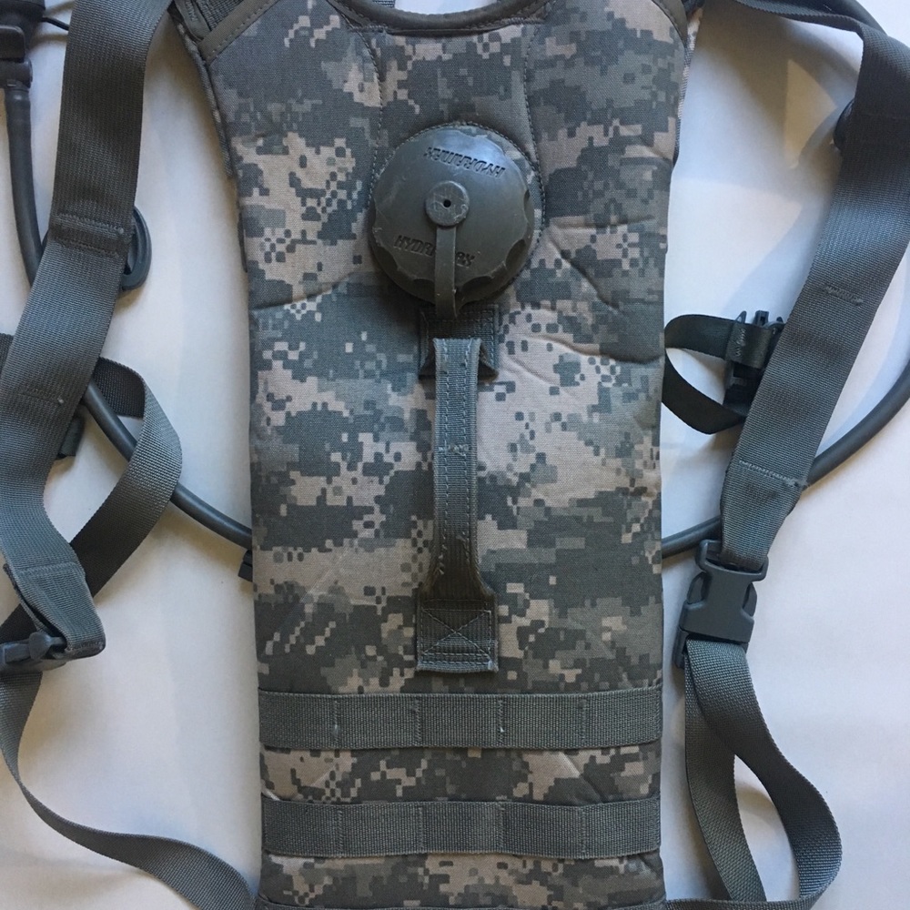 US Military Hydration Pack