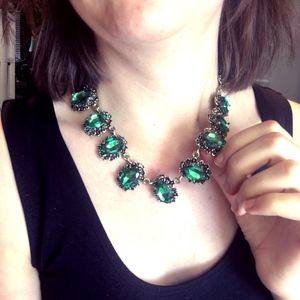 Emerald green jeweled necklace, Christmas jewelry
