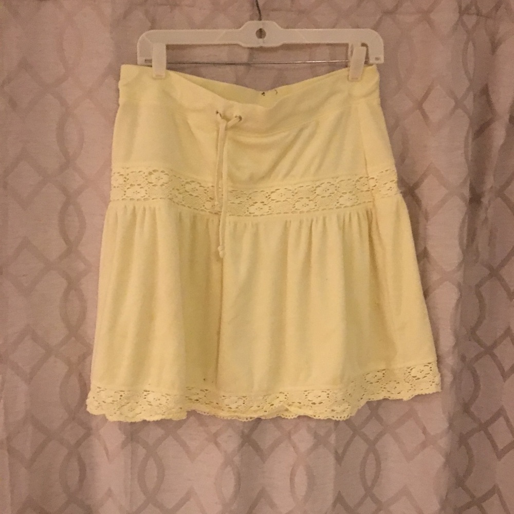 BCBG skirt