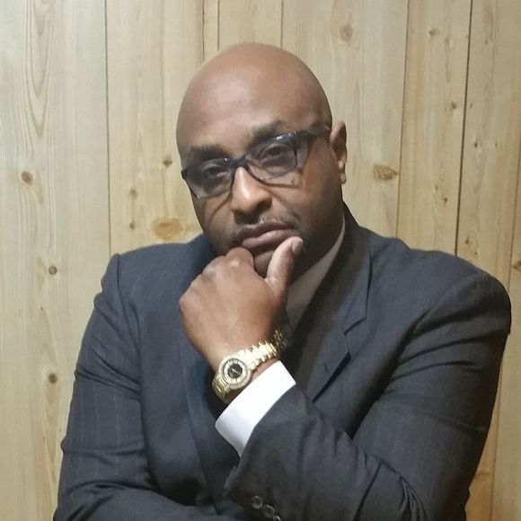 Meet your Posher, Lonnie - Picture 1 of 1